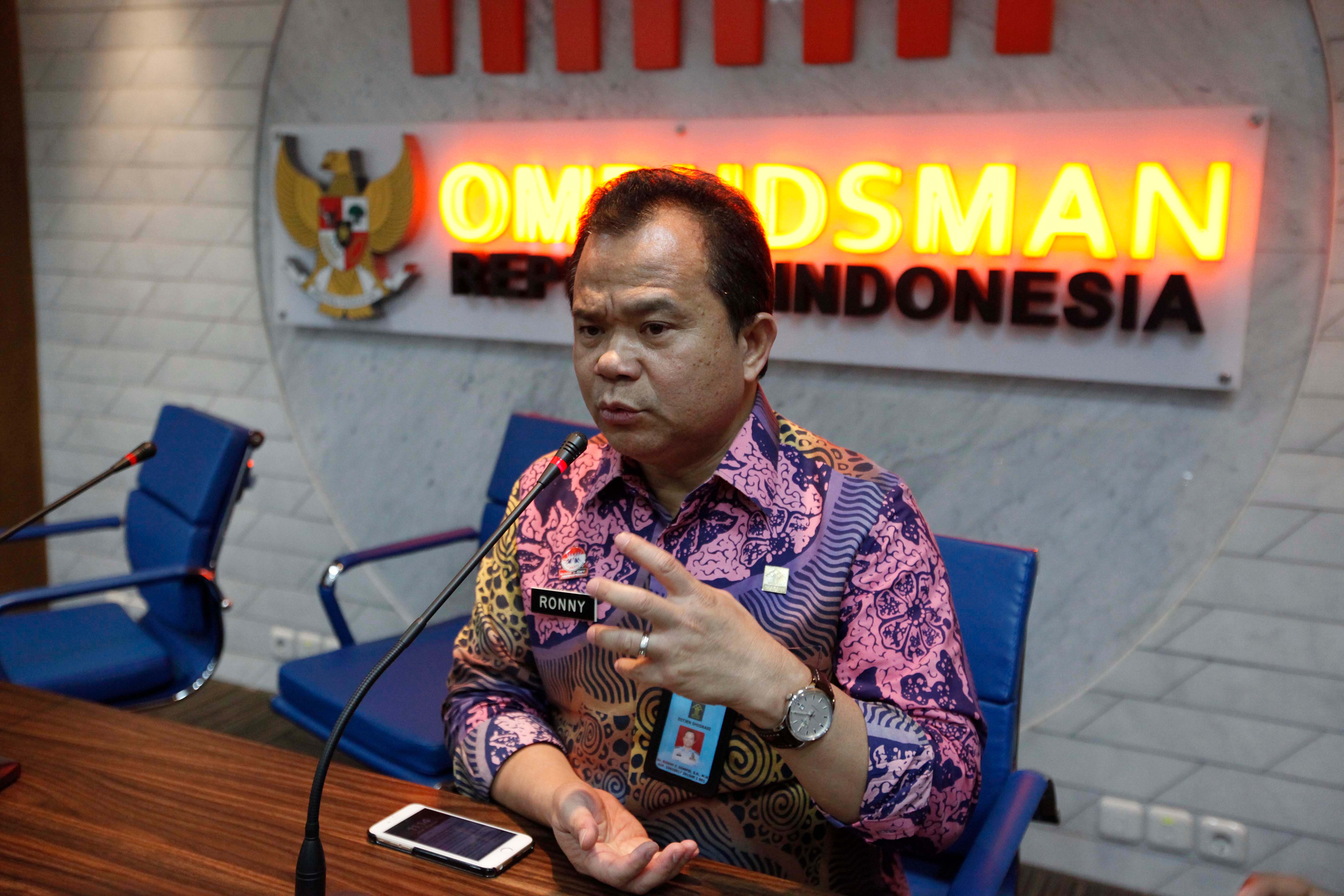 Dirjen Imigrasi Ronny F Sompie.