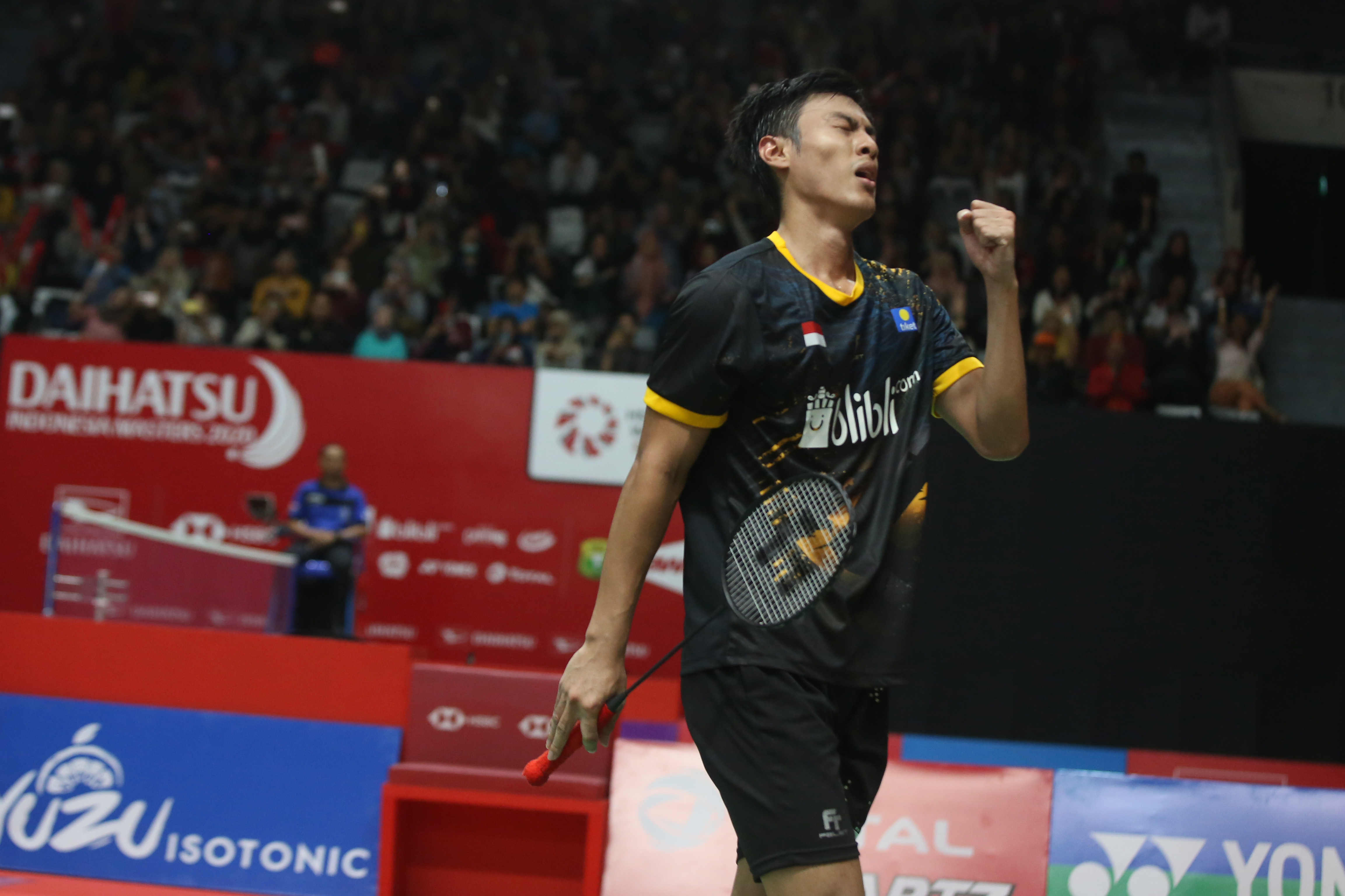 Pebulu tangkis tunggal putra Indonesia Shesar Hiren Rhustavito