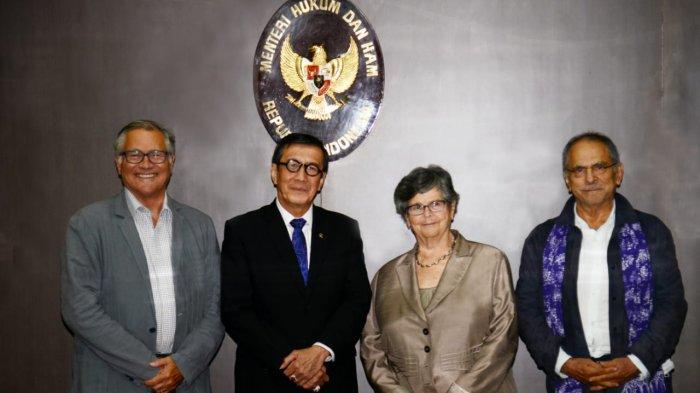 yasonna Laoly dan Perwakilan Global Commission on Drug Policy