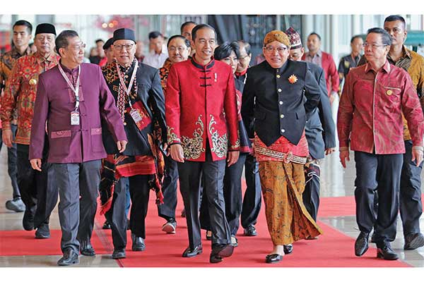 Presiden Joko Widodo saat Perayaan Imlek Nasional 2020 di Indonesia Convention Exhibition, Serpong, Banten, kemarin.