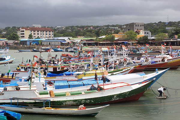 ASDP Kupang Tutup Seluruh Rute Pelayaran akibat Cuaca Buruk