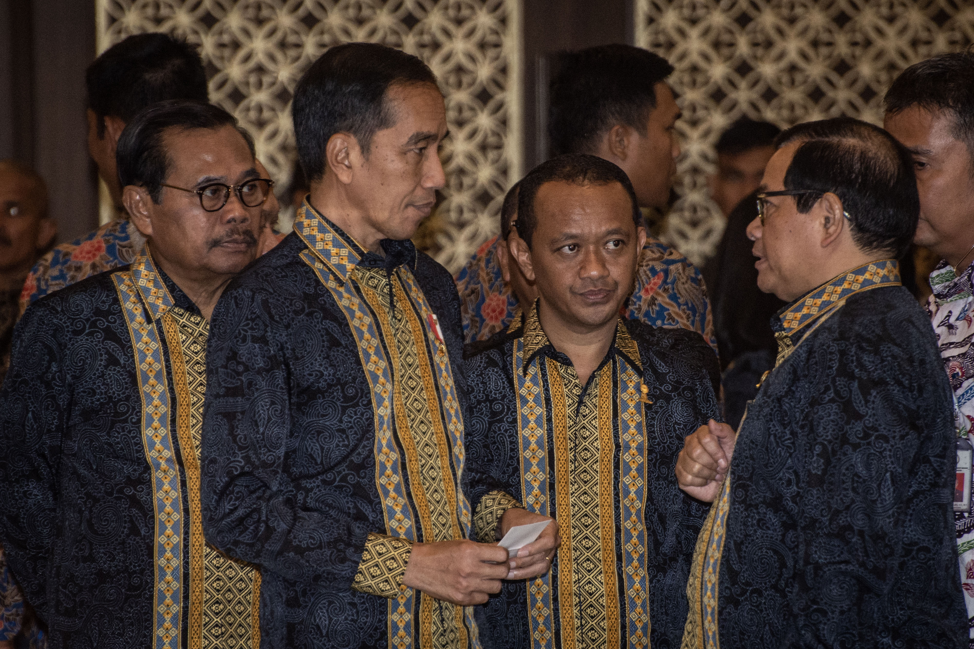 Presiden Joko Widodo (tengah) saat menghadiri Musyawarah Nasional (Munas) BPP Himpunan Pengusaha Muda Indonesia (HIPMI) 2019