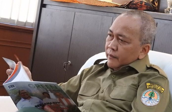 Wiratno – Direktur Jenderal Konservasi Sumber Daya Alam dan Ekosistem (KSDAE), Kementerian Lingkungan Hidup dan Kehutanan (KLHK).  