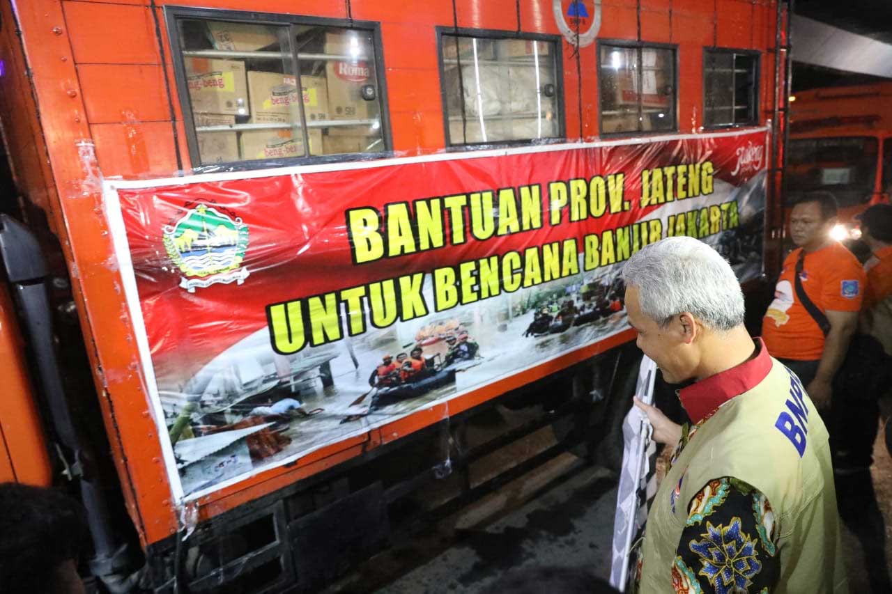 Bantuan Provinsi Jateng Untuk Banjir di Jakarta.