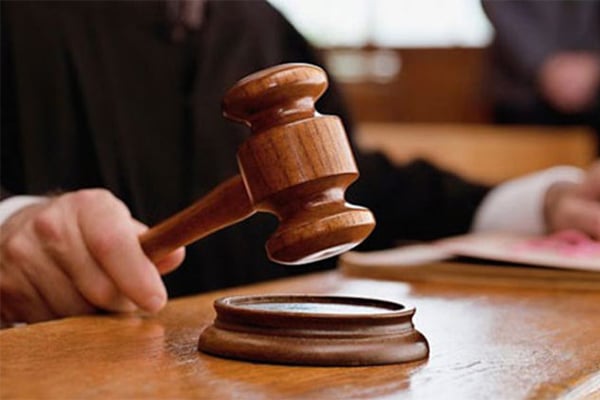 Bos Kuta Paradiso Dituntut 3 Tahun