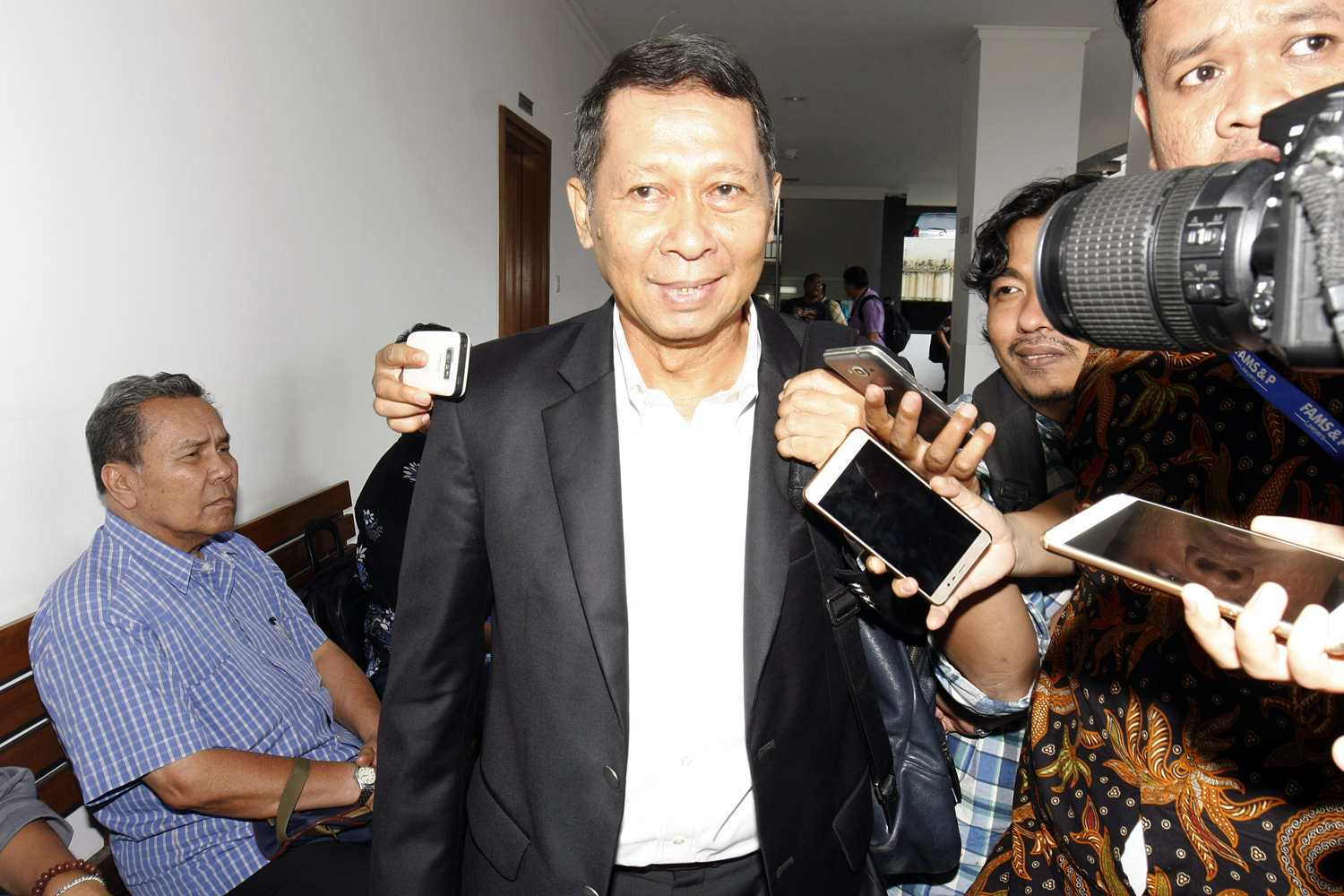 KPK Periksa RJ Lino di Kasus Dugaan Korupsi QCC Pelindo II