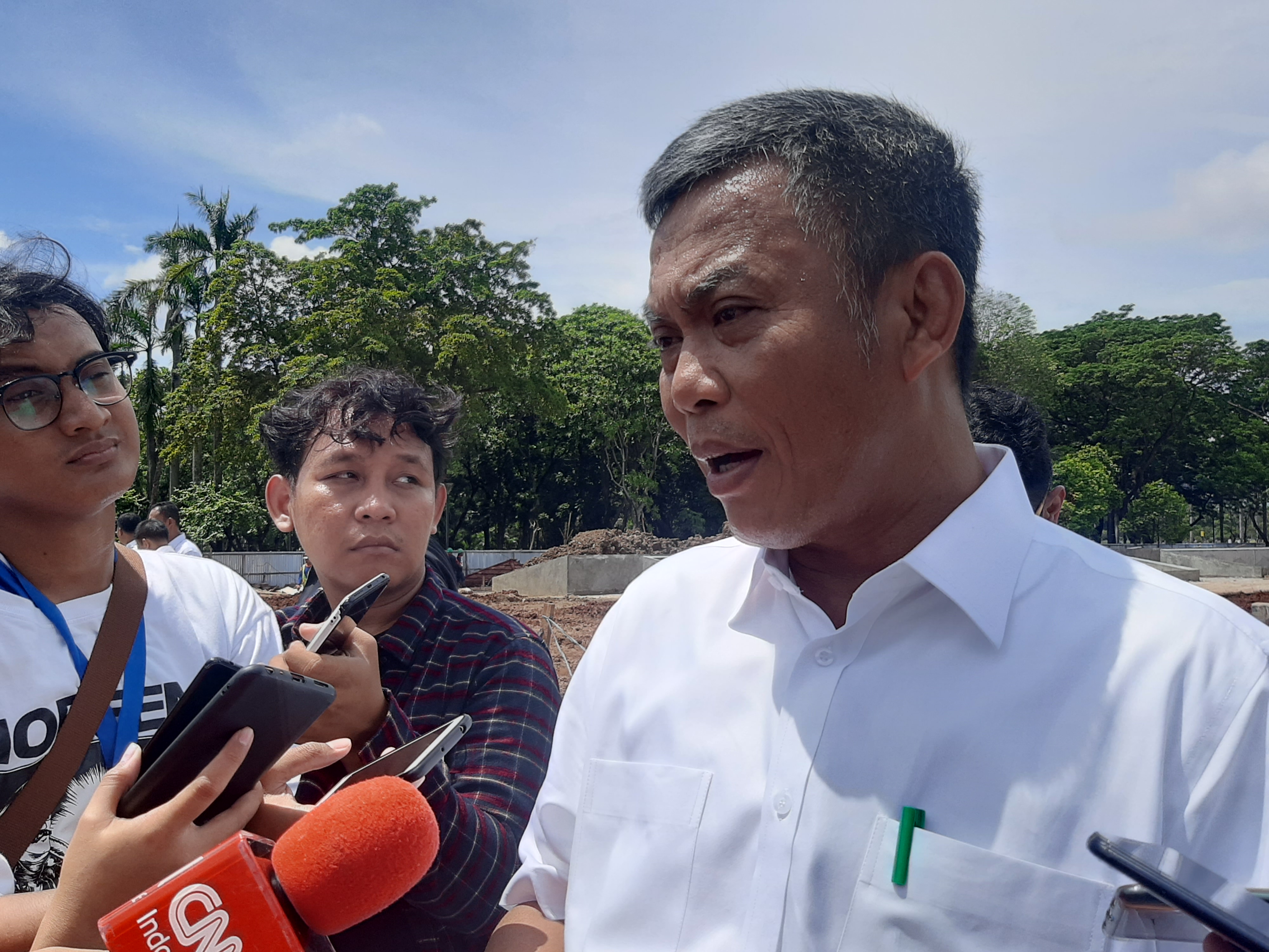 Ketua DPRD DKI Jakarta Prasetyo Edi Marsudi sidak ke kawasan Monas