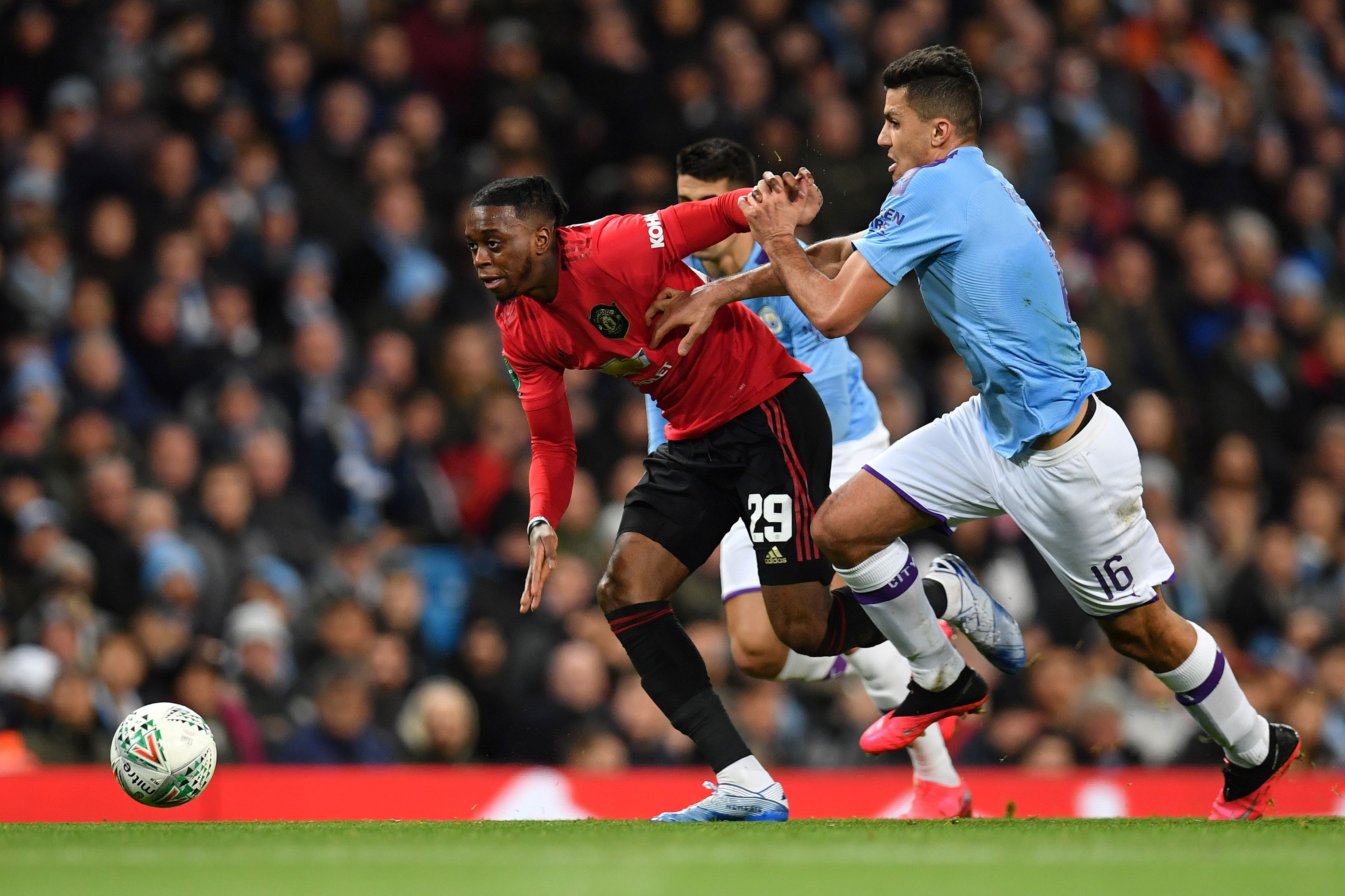 Laga leg kedua semifinal Piala Liga Inggris antara Manchester City dan Manchester United.