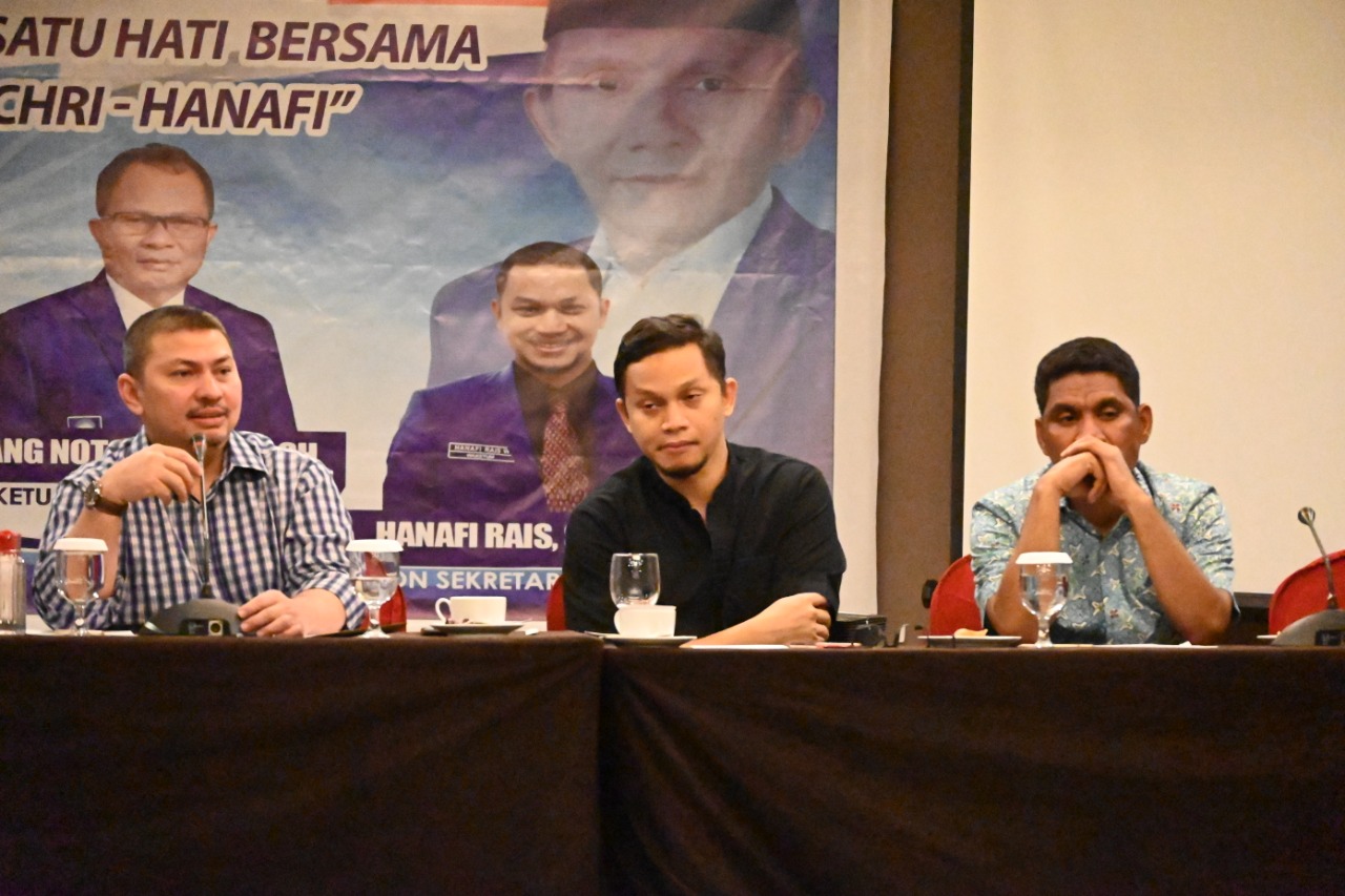 Silaturahmi Mulfachri Harahap di NTT