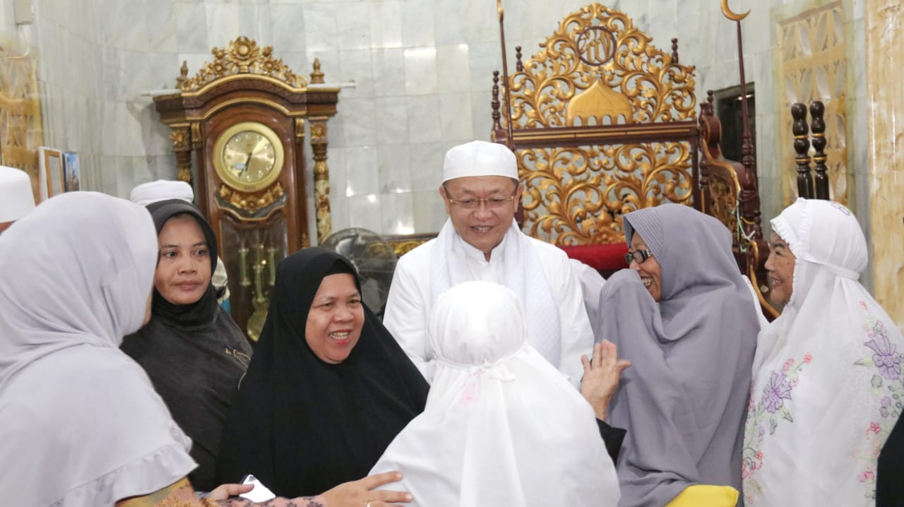 Cek Endra bersama kaum ibu di Jambi