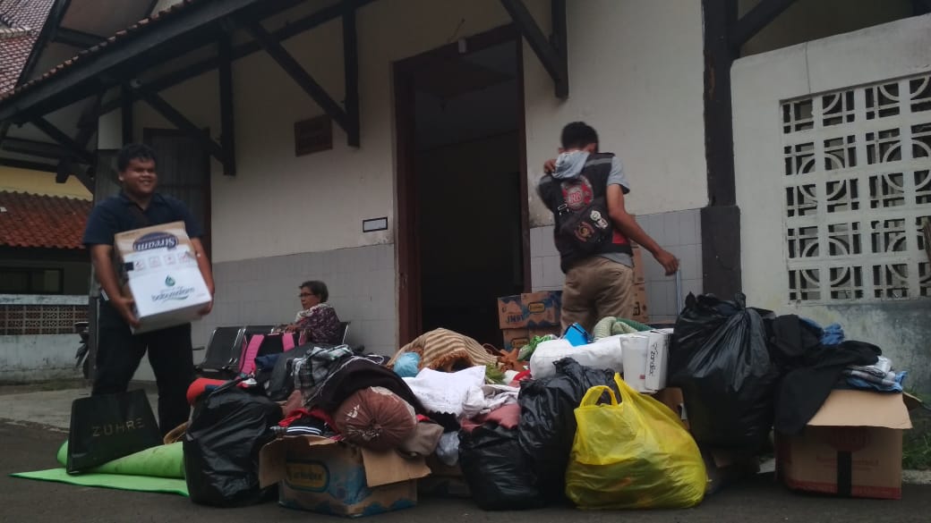 Para penyandang disabilitas akhirnya kembali ke Wisma Wyata Guna Bandung untuk melanjutkan pendidikan, Sabtu (18/1/2020).