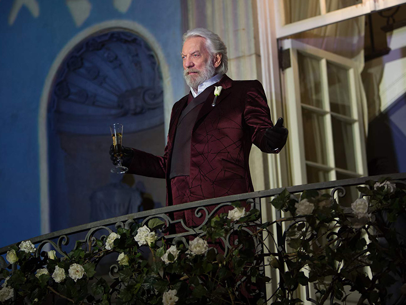 Aktor Donald Sutherland sebagai Presiden Snow dalam trilogi film The Hunger Games. 
