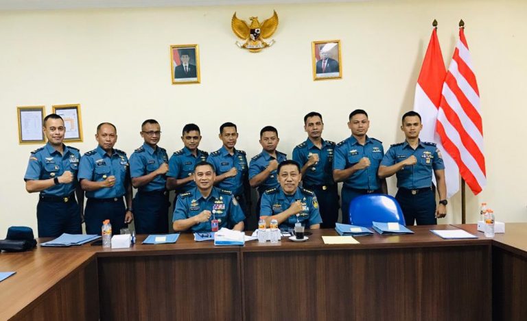 peserta seminar judul tesis Seskoal