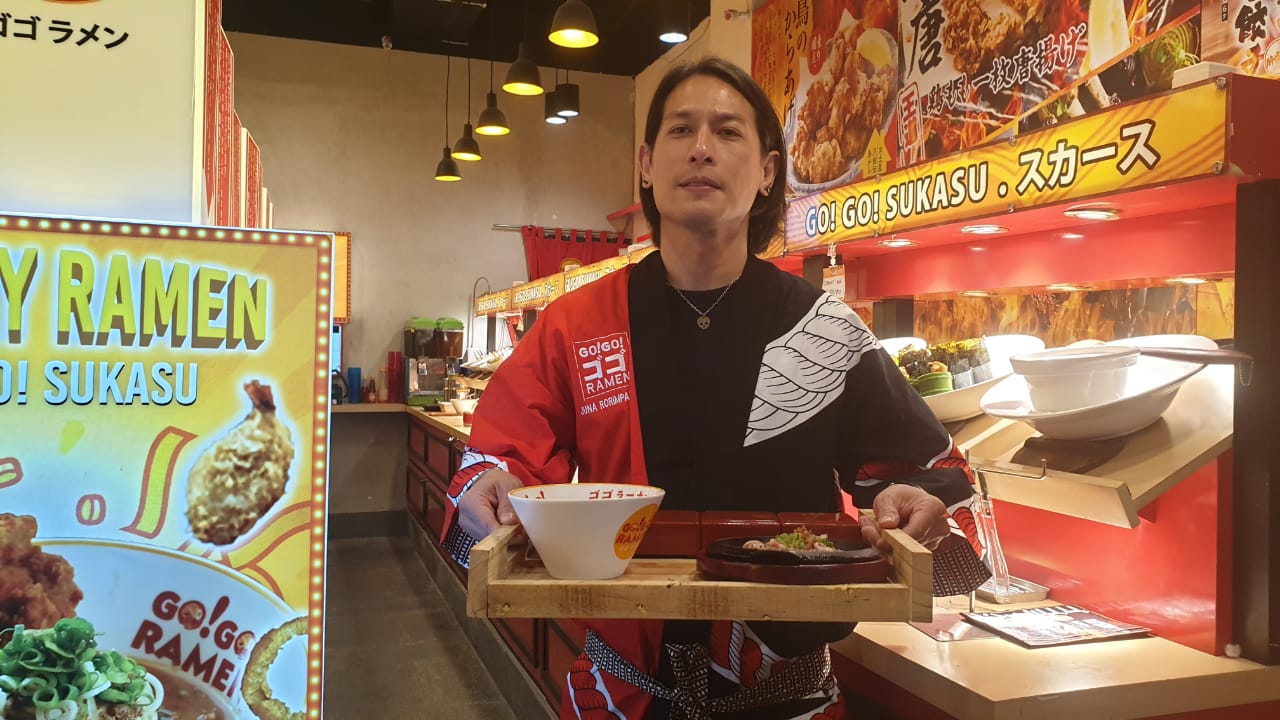 Junior Rorimpandey atau dikenal sebagai Chef Juna. 