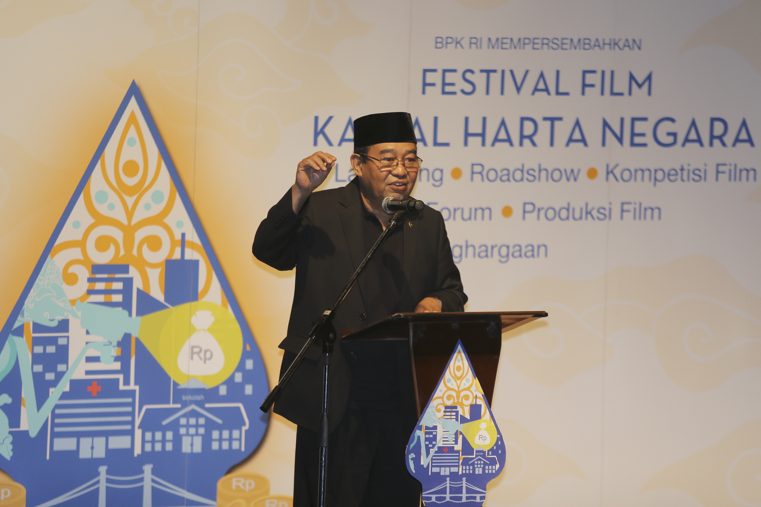 Anggota BPK, Harry Azhar