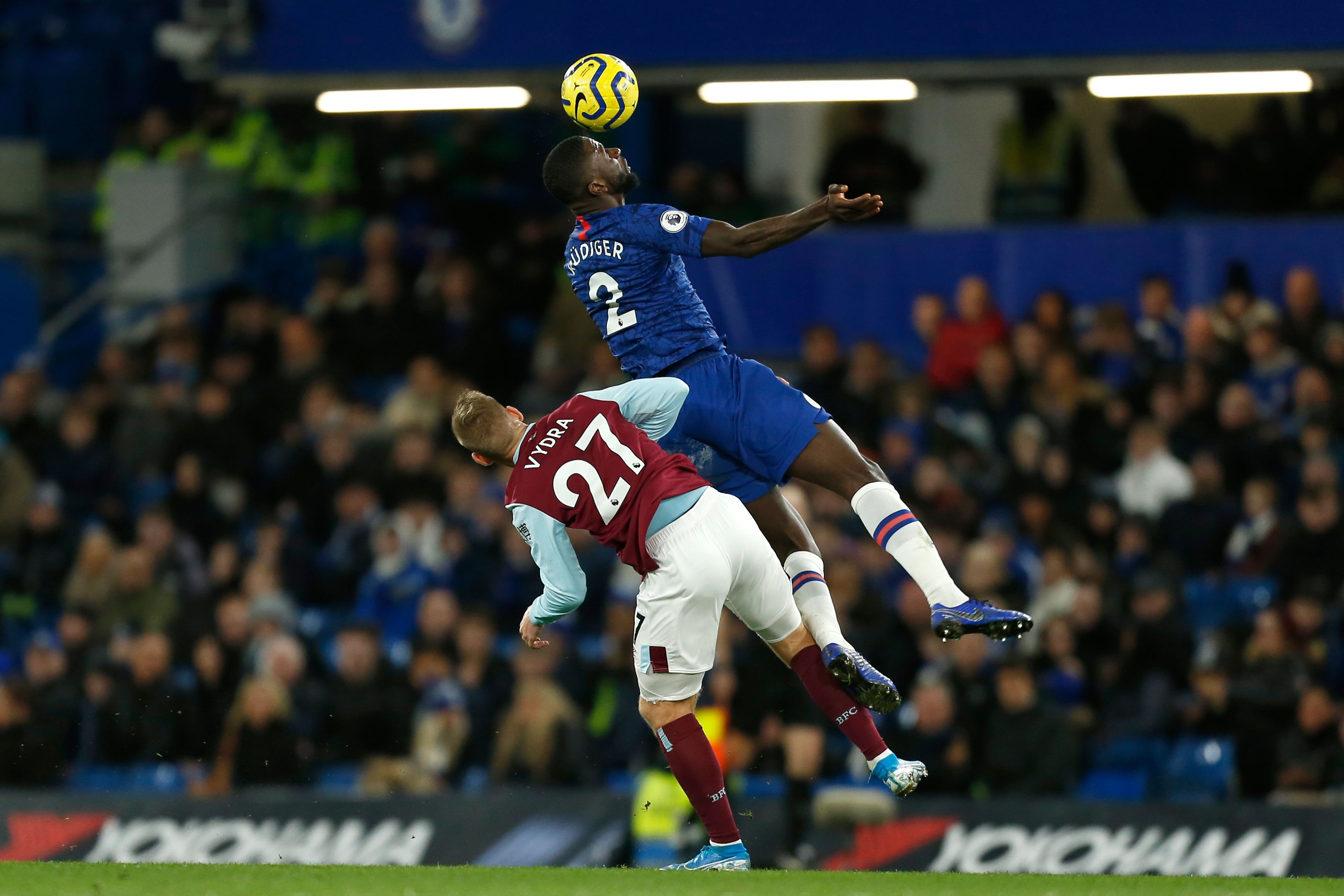 Laga Chelsea melawan Burnley di Stamford Bridge