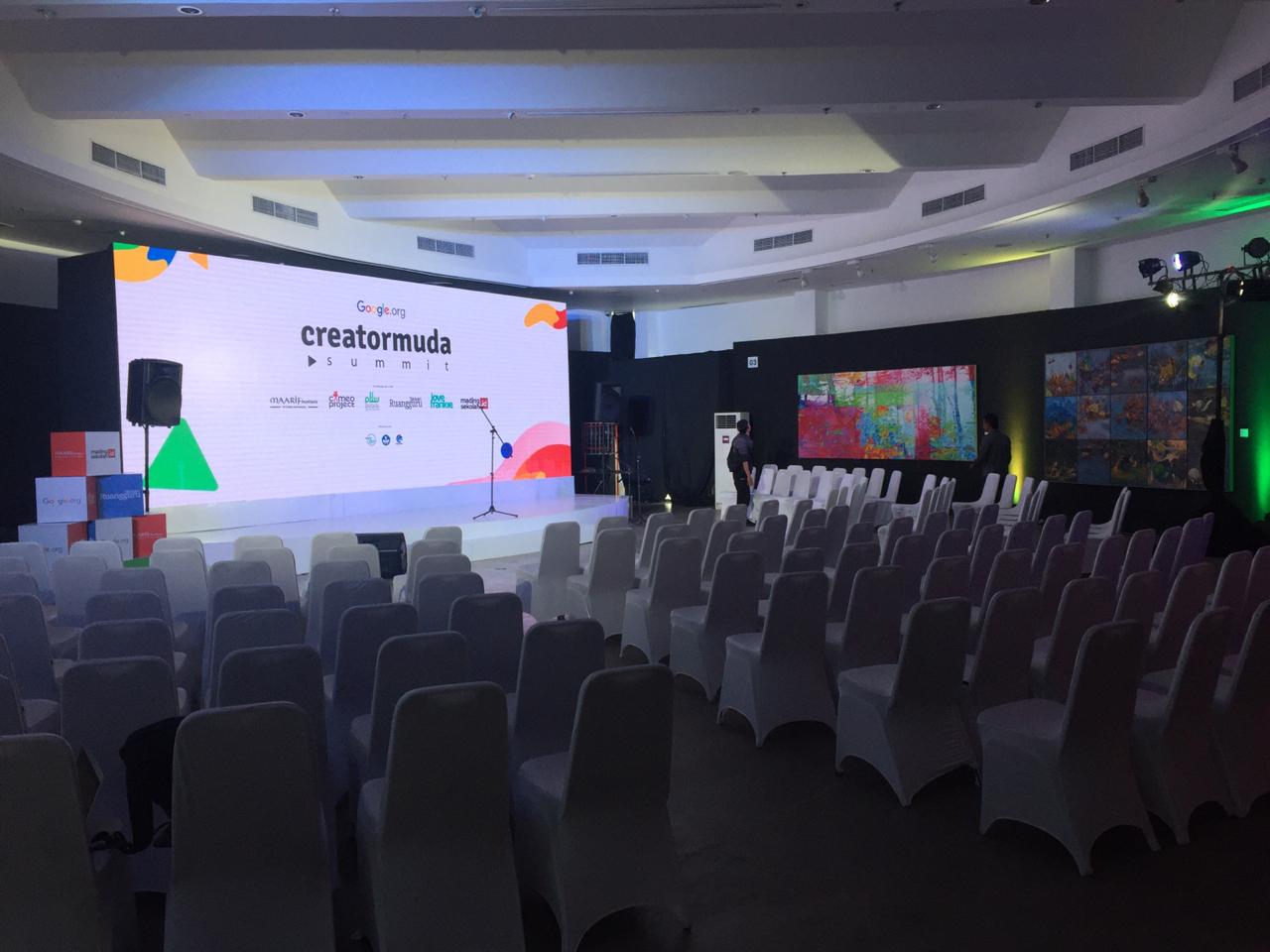 Persiapan acara CreatorMuda yang akan digelar pada Kamis (15/1/2020) di di Art:1 New Museum Jakarta, Kemayoran