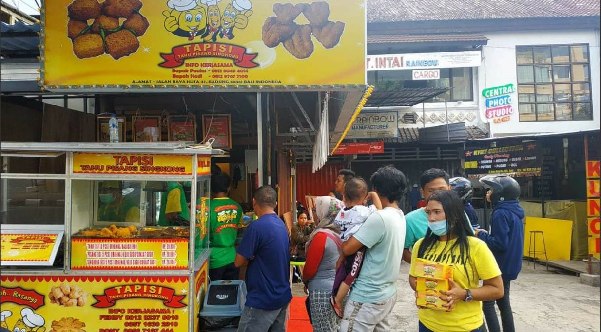 Kuliner lokal atau buatan dalam negeri memiliki peluang besar untuk menguasai pasar produk makanan di dalam negeri.