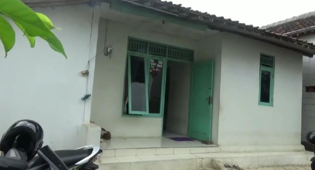 Rumah orangtua Rangga tersangka Sunda Empire di Desa Grinting, Bulukumba, Brebes