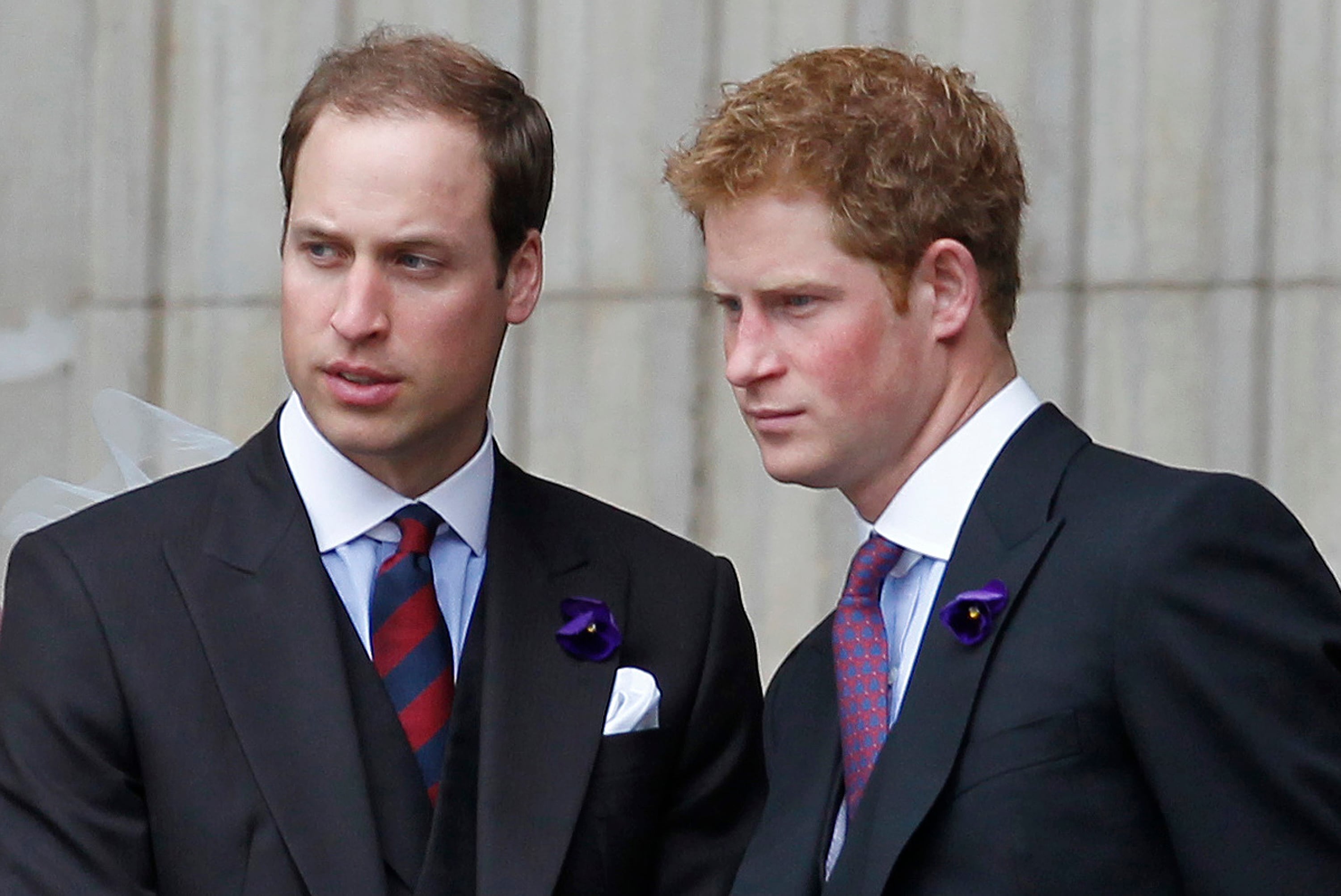 Pangeran William (kiri) dan Pangeran Harry