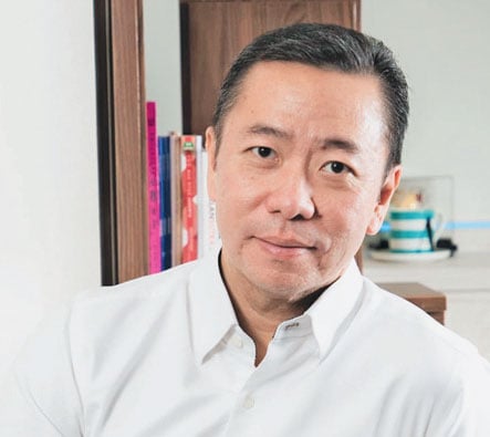 Chairman PT Optik Tunggal Sempurna Alexander F Kurniawan 