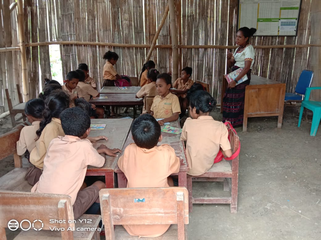 14 Tahun SDN Kujuwongga masih Menggunakan Gedung Darurat