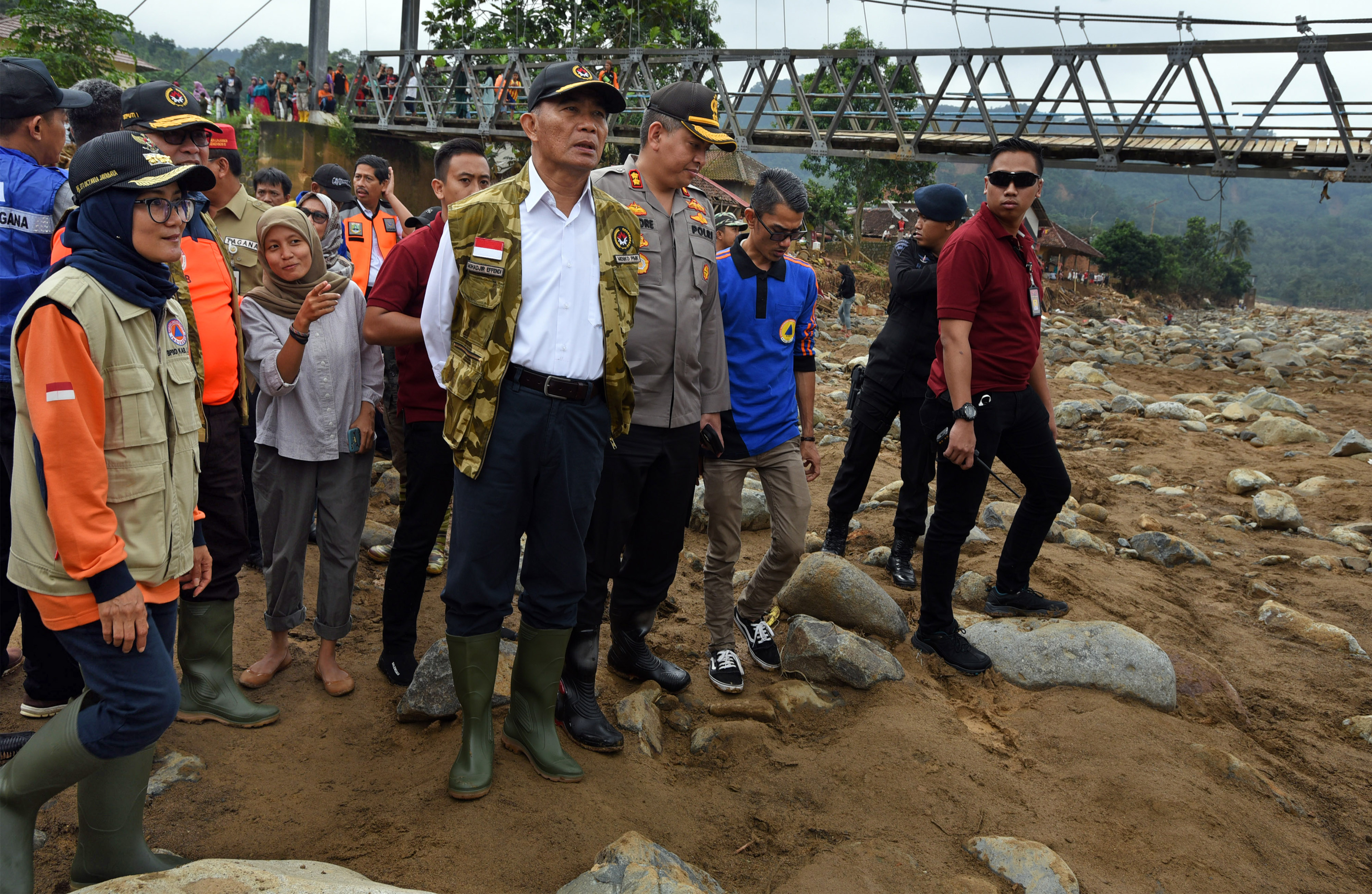Menko PMK Nilai Penanganan Banjir Baik