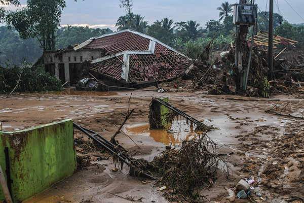Banjir bandang di Lebak