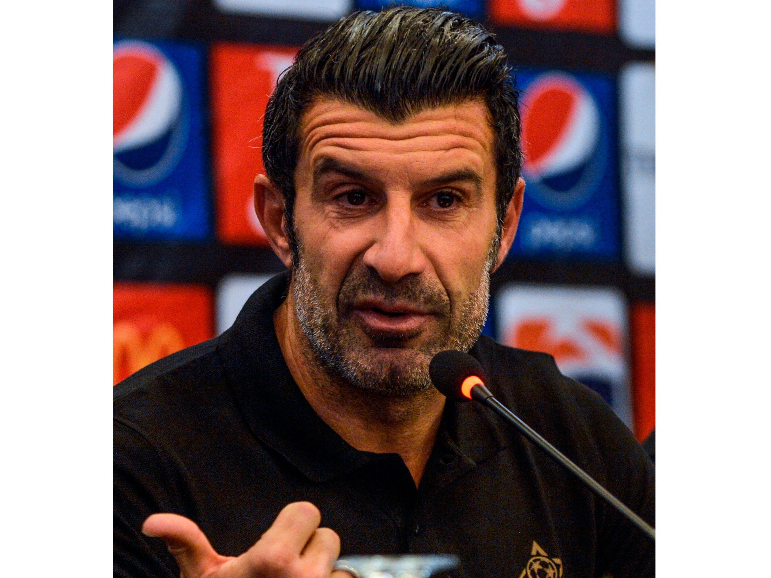 LEGENDA sepak bola Portugal, Luis Figo,