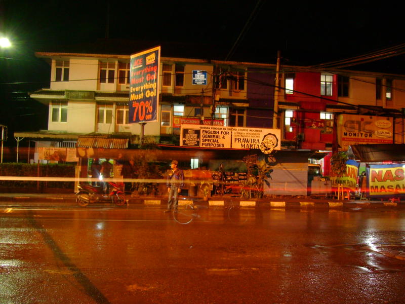 Aset tanah Pemprov jabar di Jalan Jakarta, Kota Bandung, diduga telah beralih fungsi menjadi kompleks ruko.