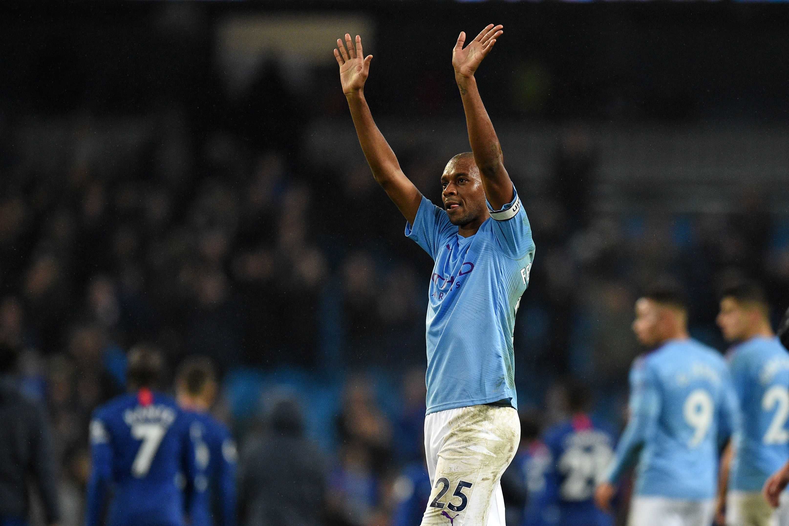 Fernandinho Teken Perpanjangan Kontrak dengan Manchester City