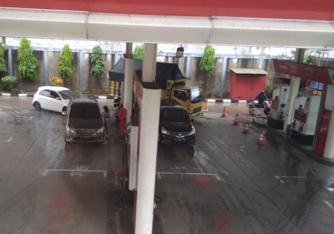  Pelayanan Pertaminan melalaui Stasiun Pompa Bahan Bakar Umum (SPBU) di Jakarta diapresiasi YLKI. 