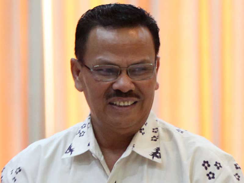 Anggota Kompolnas, Yotje Mende.