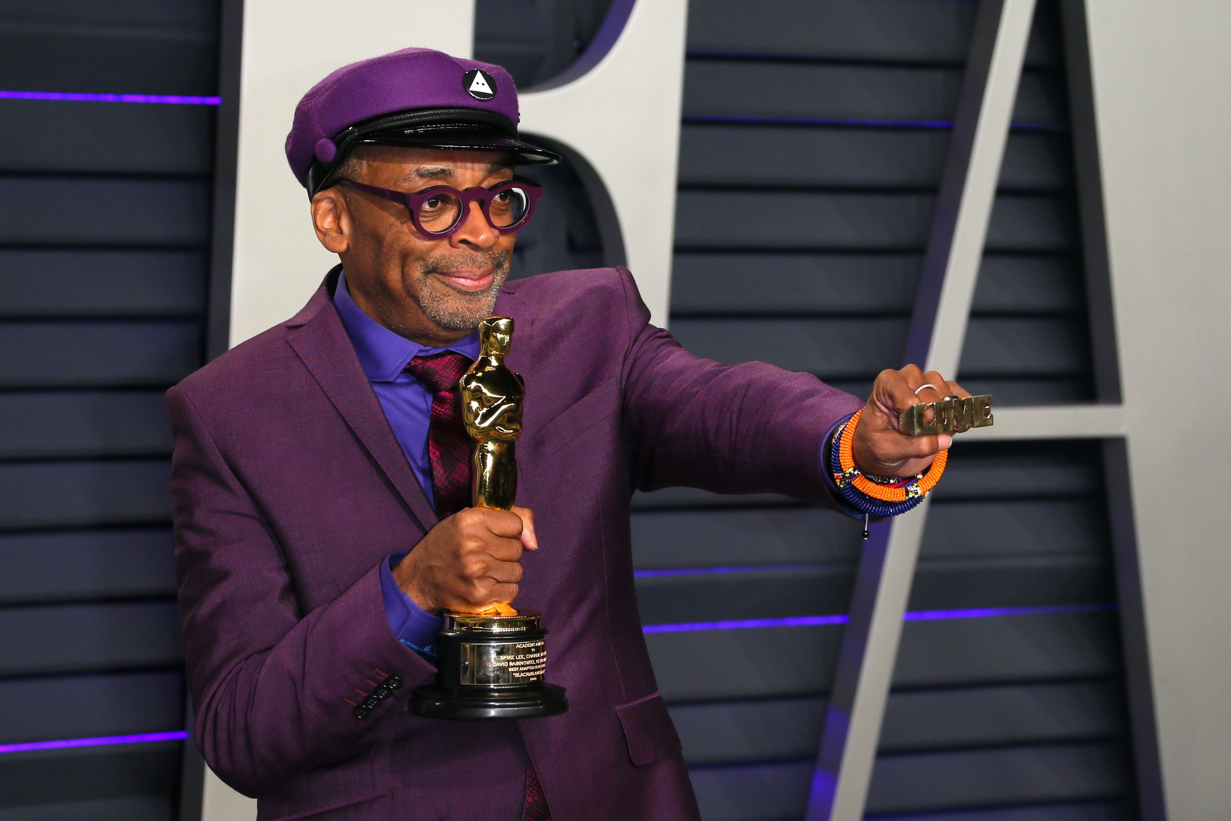 Spike Lee setelah memenangi Oscar 2019.
