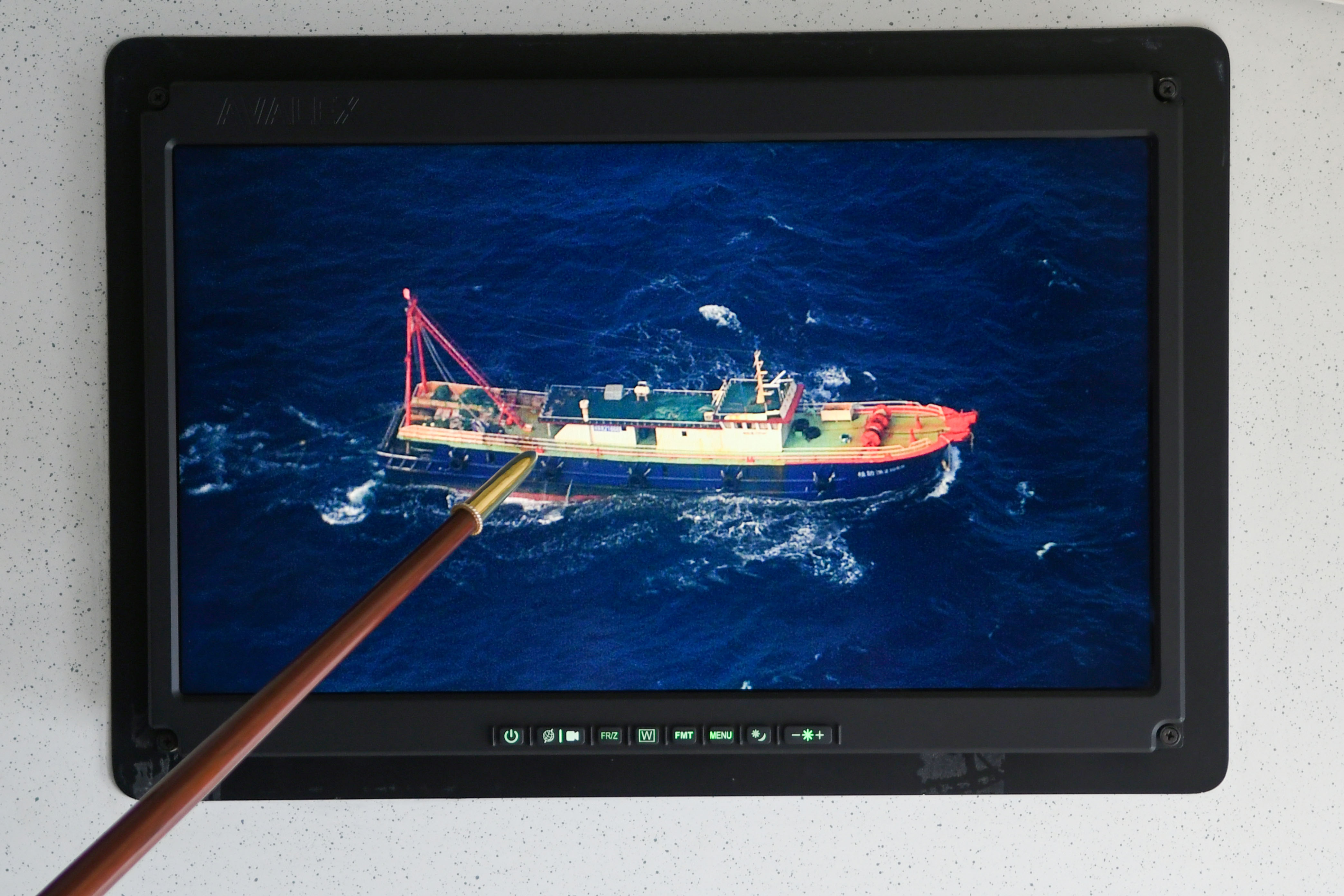  Pergerakan kapal nelayan asing di Natuna yang tertangkap kamera Pesawat Boeing 737 Intai Strategis AI-7301.