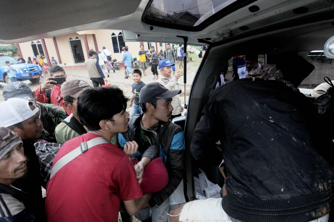 Kisah Korban Longsor Sukajaya yang Melahirkan di Desa Terisolasi