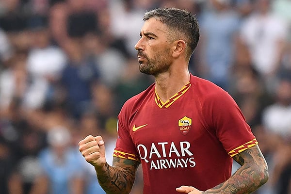 Roma Perpanjang Kontrak Koralov Semusim