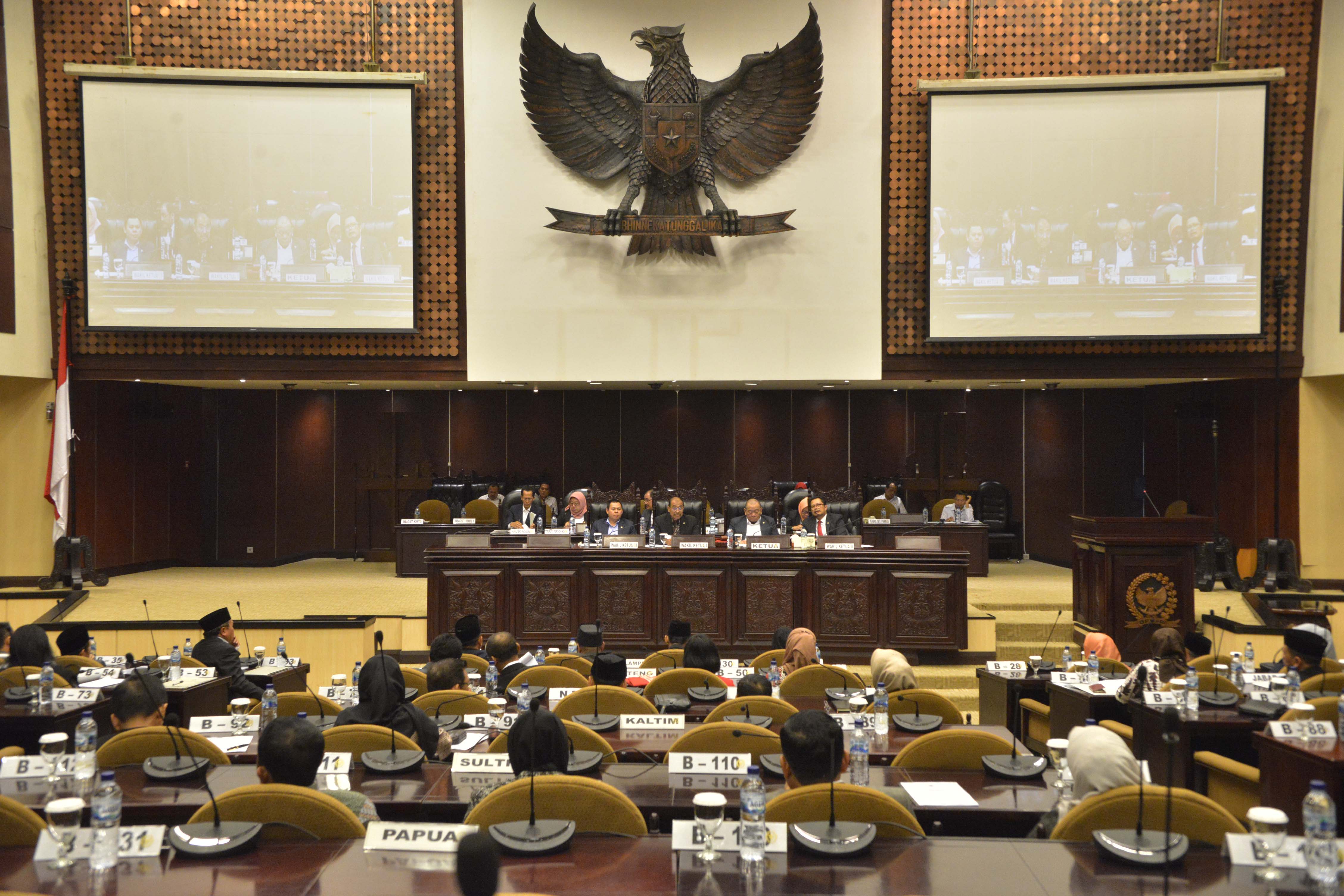 Suasana rpat paripurna DPD RI