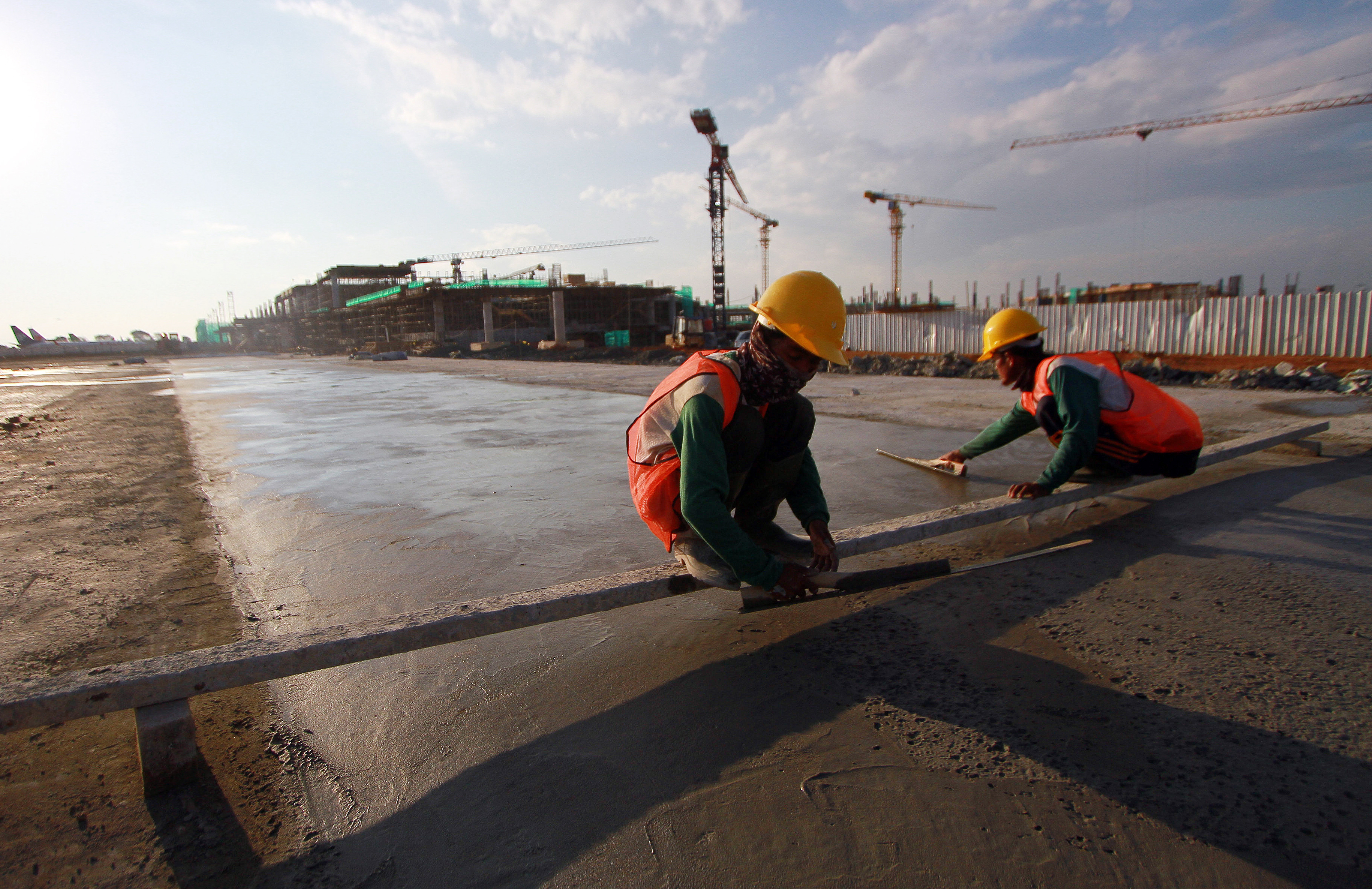 Pemkab Karimun menerapkan e-Budgeting dan e-Planning dalam mengelola anggaran pembangunan mulai tahun ini. 