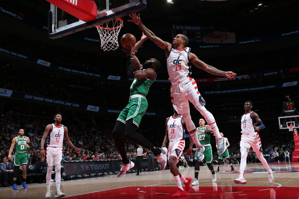 Laga NBA antara Washington Wizards dan Boston Celtics