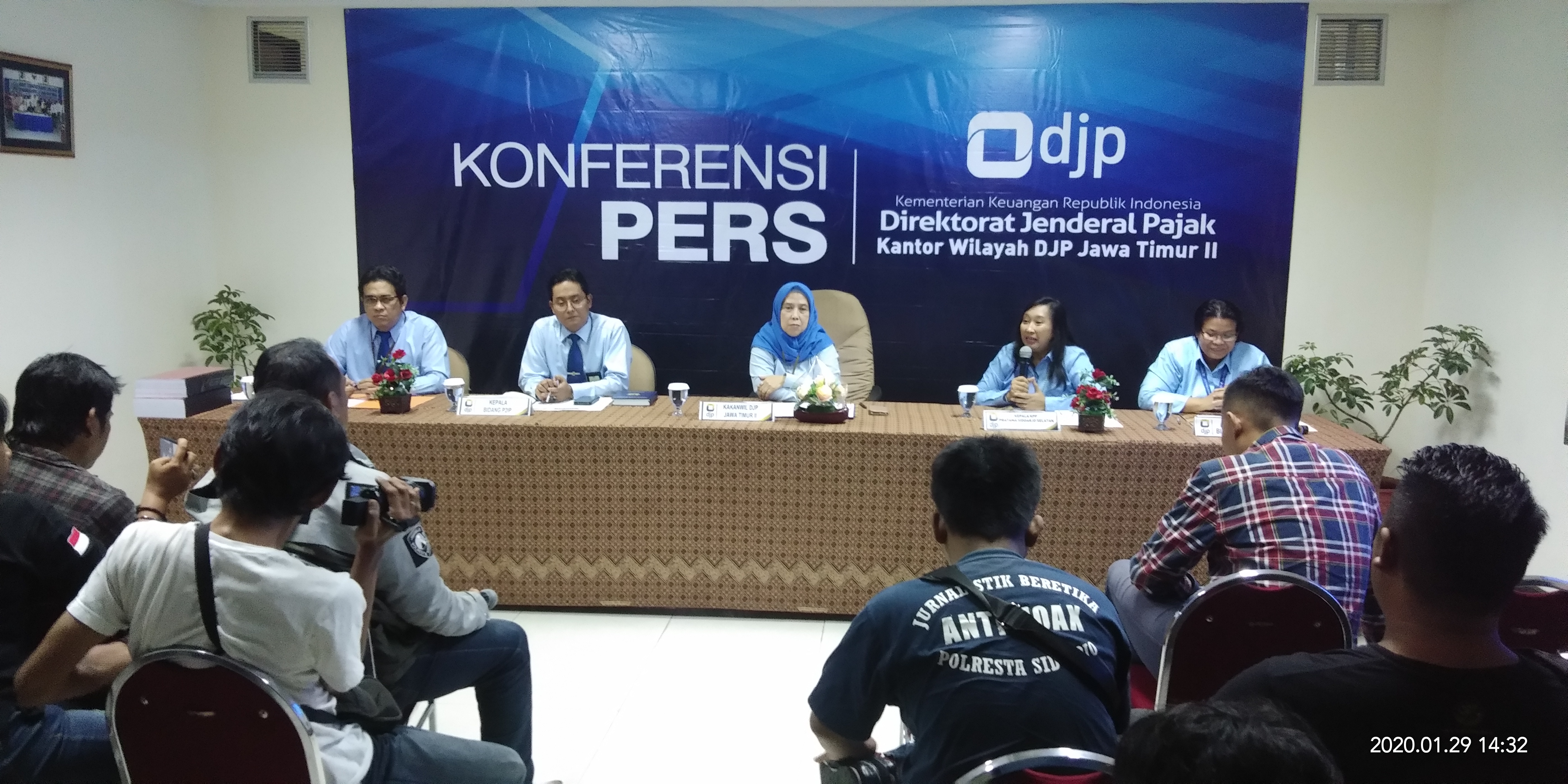 Dua Pengemplang Pajak Diserahkan ke Kejari Sidoarjo