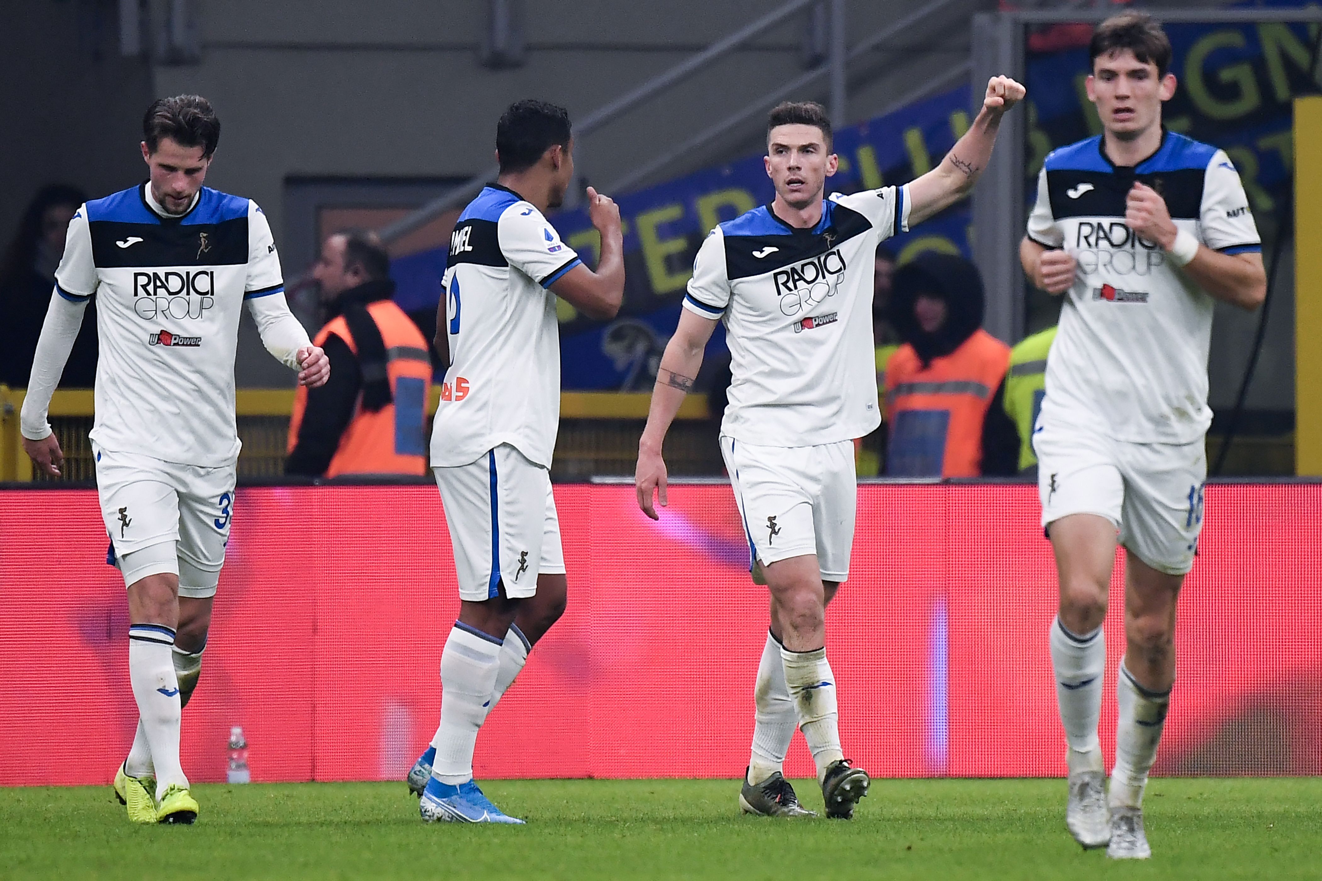 Selebrasi para pemain Atalanta usai mencetak gol ke gawang Torino.