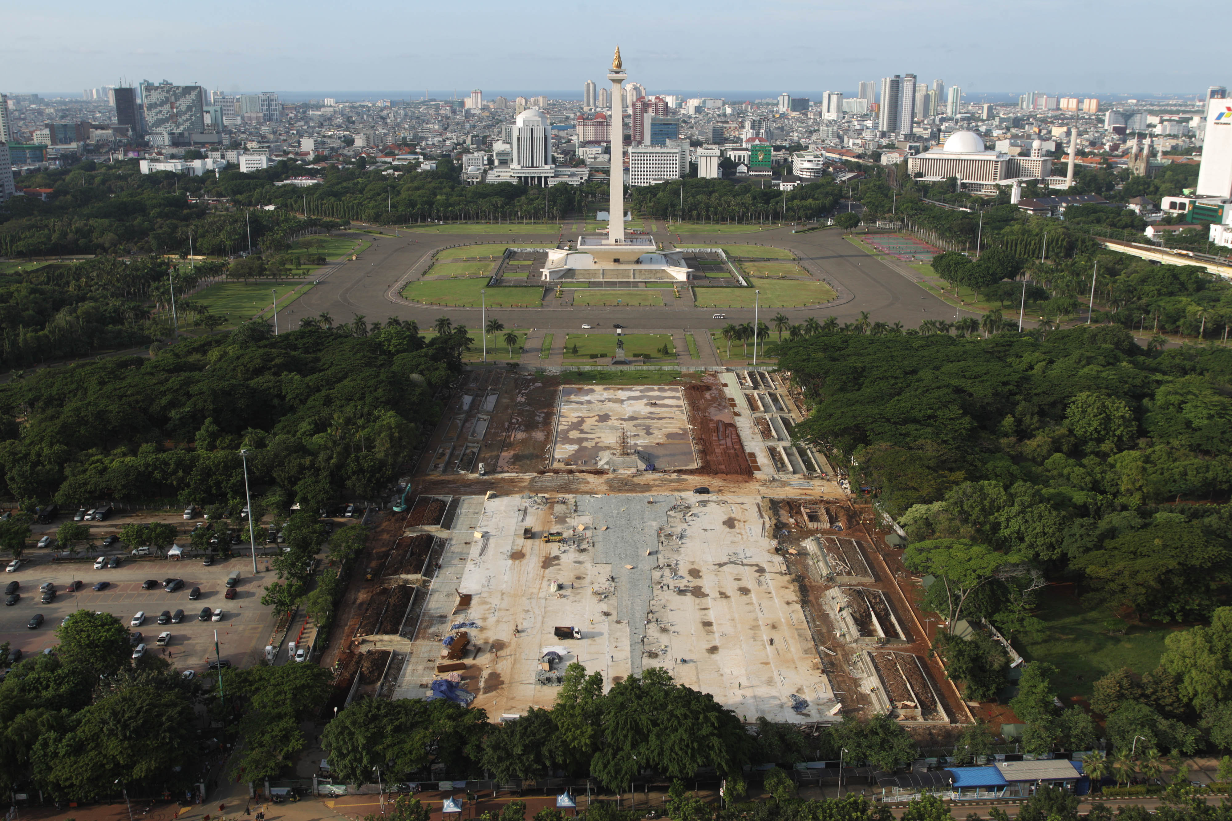 revitalisasi kawasan monas