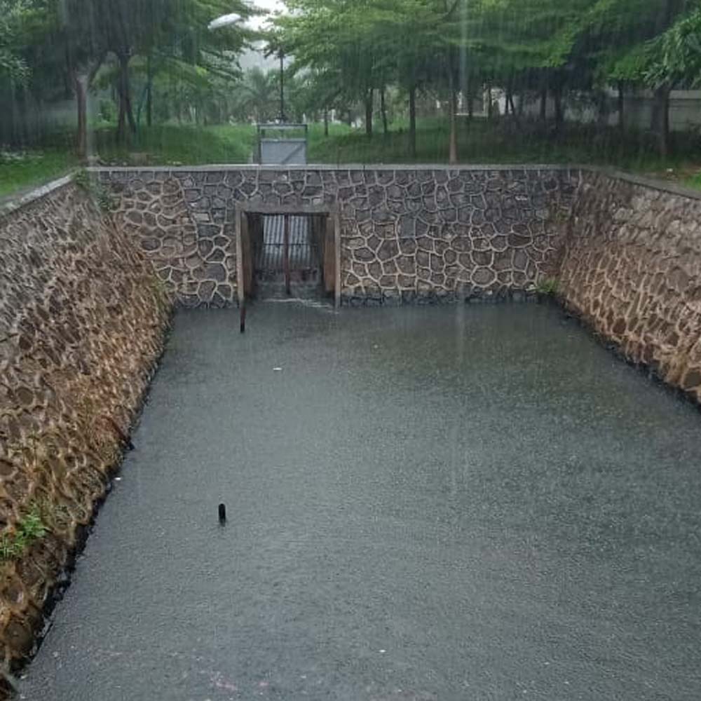 rumah pompa air di Ancol