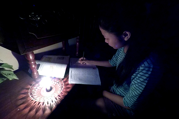 Listrik di Pulau Tiga Hanya Mengalir 14 Jam