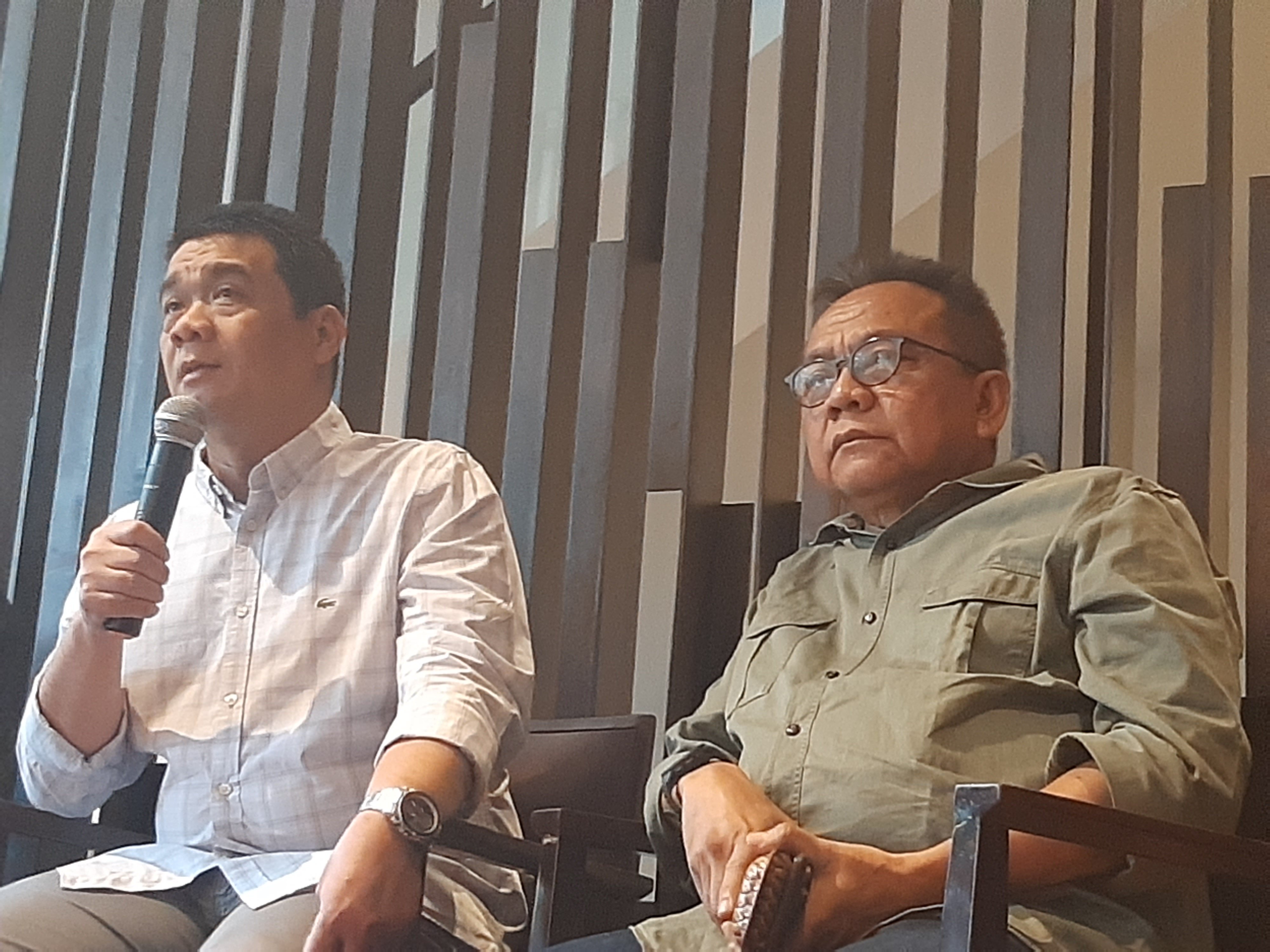Calon Wakil Gubernur DKI Jakarta Ahmad Riza Patria dan Wakil Ketua DPRD DKI Jakarta M. Taufik