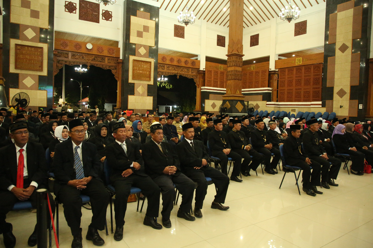 295 ASN akan diambil sumpahnya untuk mengisi jabatan Pimpinan Pratama, Administrator, dan Pengawas, dan Jabatan Fungsional.