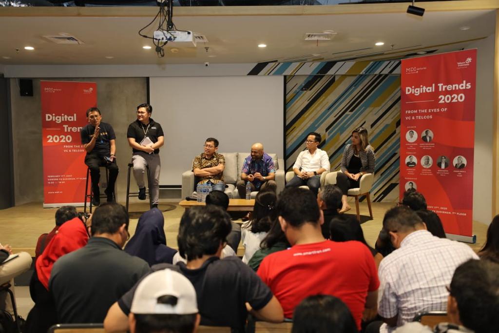Acara 'Digital Trends 2020 from The Eyes of VC’s and Telcos' di GoWork FX Sudirman, Jakarta (17/2). 