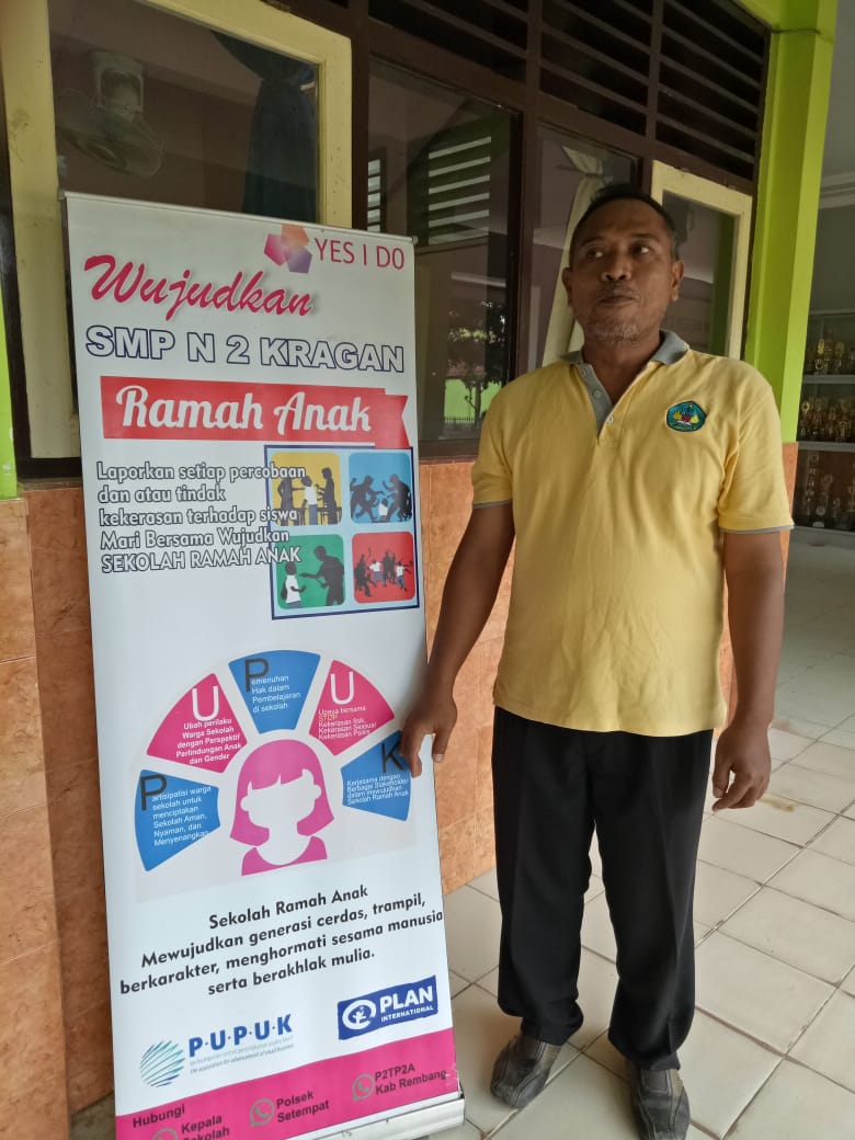 Anwar Shafiq, Guru Konseling SMPN 2 Kragan, Rembang, JawaTengah, ikut kampanyekan cegah perkawinan anak.