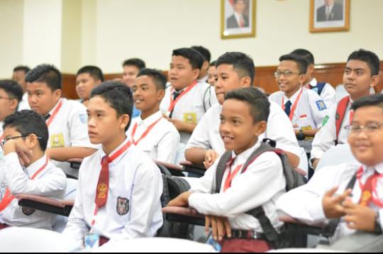 Siswa di Fatih bilingual School